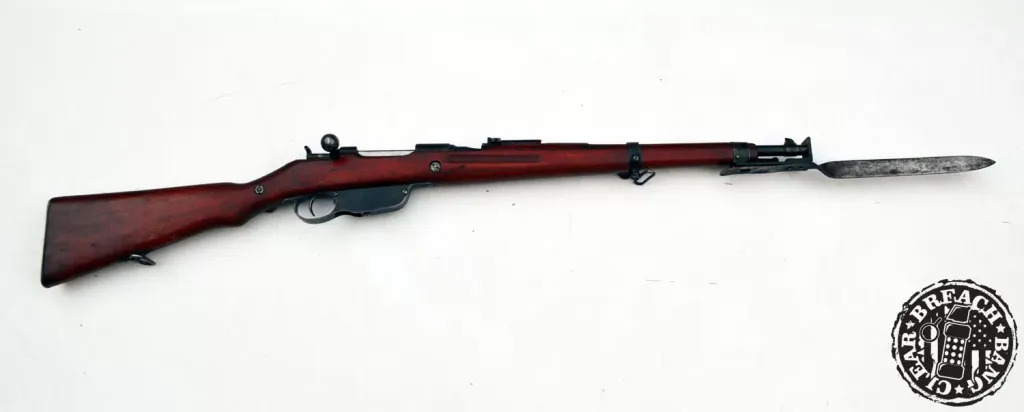 The Steyr M95 rifle was an updated version of the previous Mannlicher 1890 carbine.